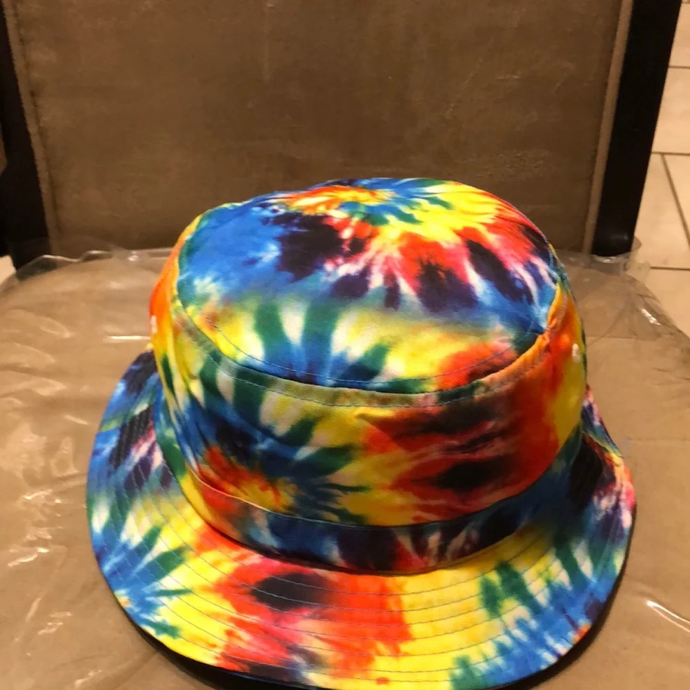 Tie dye Rainbow Bucket Hat 🌈